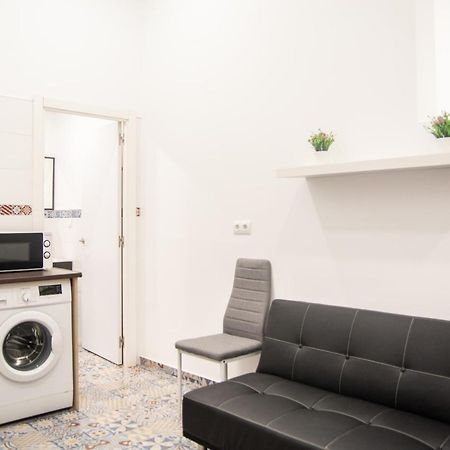 セビリアPrecioso Loft En El Corazon De Trianaアパートメント エクステリア 写真