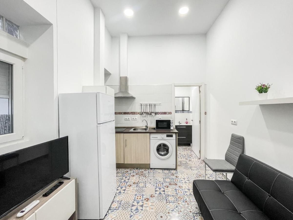 セビリアPrecioso Loft En El Corazon De Trianaアパートメント エクステリア 写真